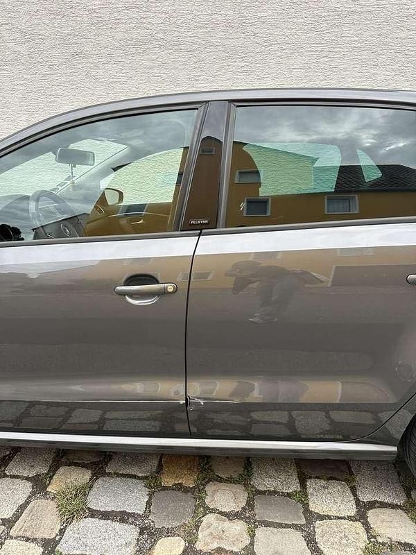 Gebraucht 2017 VW Polo Allstar Limousine | 7.500 € (Guter Preis) - Bild 1/4