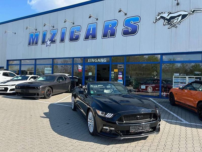 Gebraucht Ford Mustang Premium 317 PS (233 kW) 2017 Schwarz Cabrio