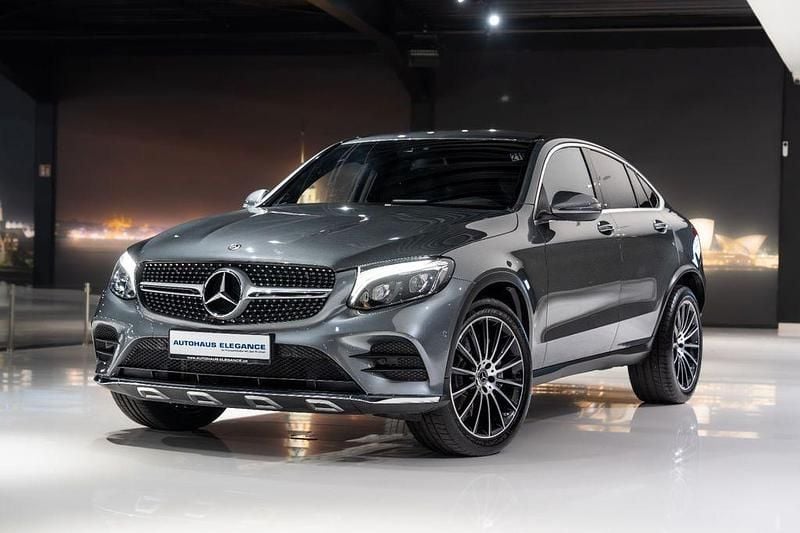 Selenitgrau Gebraucht 2019 Mercedes GLC300 AMG line Coupé | 39.680 € (Superpreis) - Bild 1/4