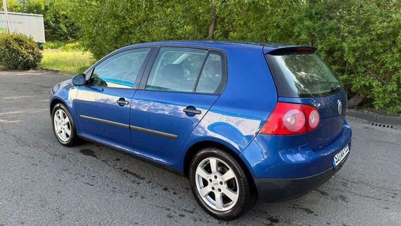 Blau Gebraucht 2004 VW Golf IV Limousine | 1.300 € (Fairer Preis) - Bild 1/4