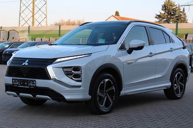 Gebraucht Mitsubishi Eclipse Cross Top 188 PS (138 kW) 2024 Weiß SUV