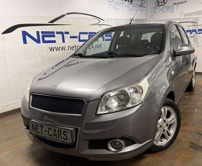 Grau Gebraucht 2009 Chevrolet Aveo LT Limousine | 4.950 € - Bild 1/3