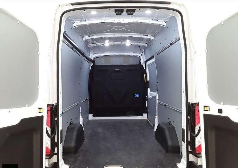 Gebraucht Ford Transit Trend 131 PS (96 kW) 2024 Frostweiß Van / Kleinbus