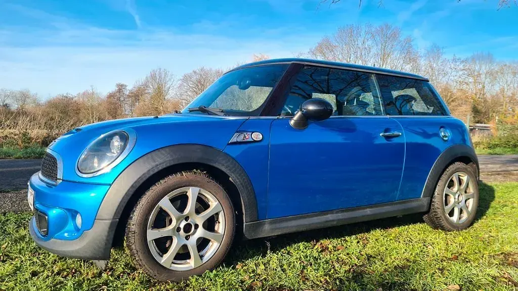 Gebraucht Mini Cooper S 184 PS (135 kW) 2011 Blau Kleinwagen