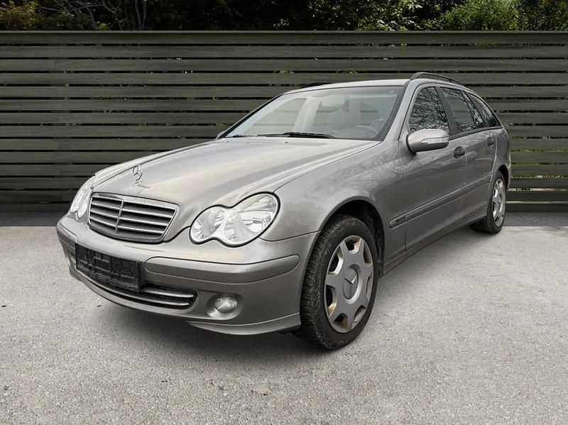 Silber Gebraucht 2004 Mercedes C180 Kombi | 1.690 € (Guter Preis) - Bild 1/4