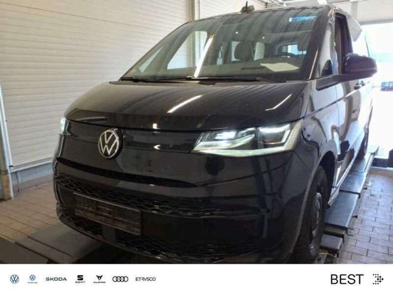 Deep black perleffekt Gebraucht 2022 VW T7 Van | 47.995 € - Bild 1/4