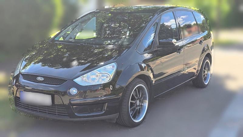 Gebraucht Ford S-MAX Titanium 220 PS (161 kW) 2007 Schwarz Van / Kleinbus