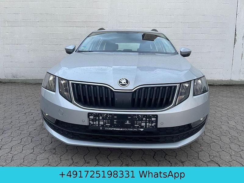 Silber Gebraucht 2018 Skoda Octavia Kombi | 6.700 € (Superpreis) - Bild 1/4