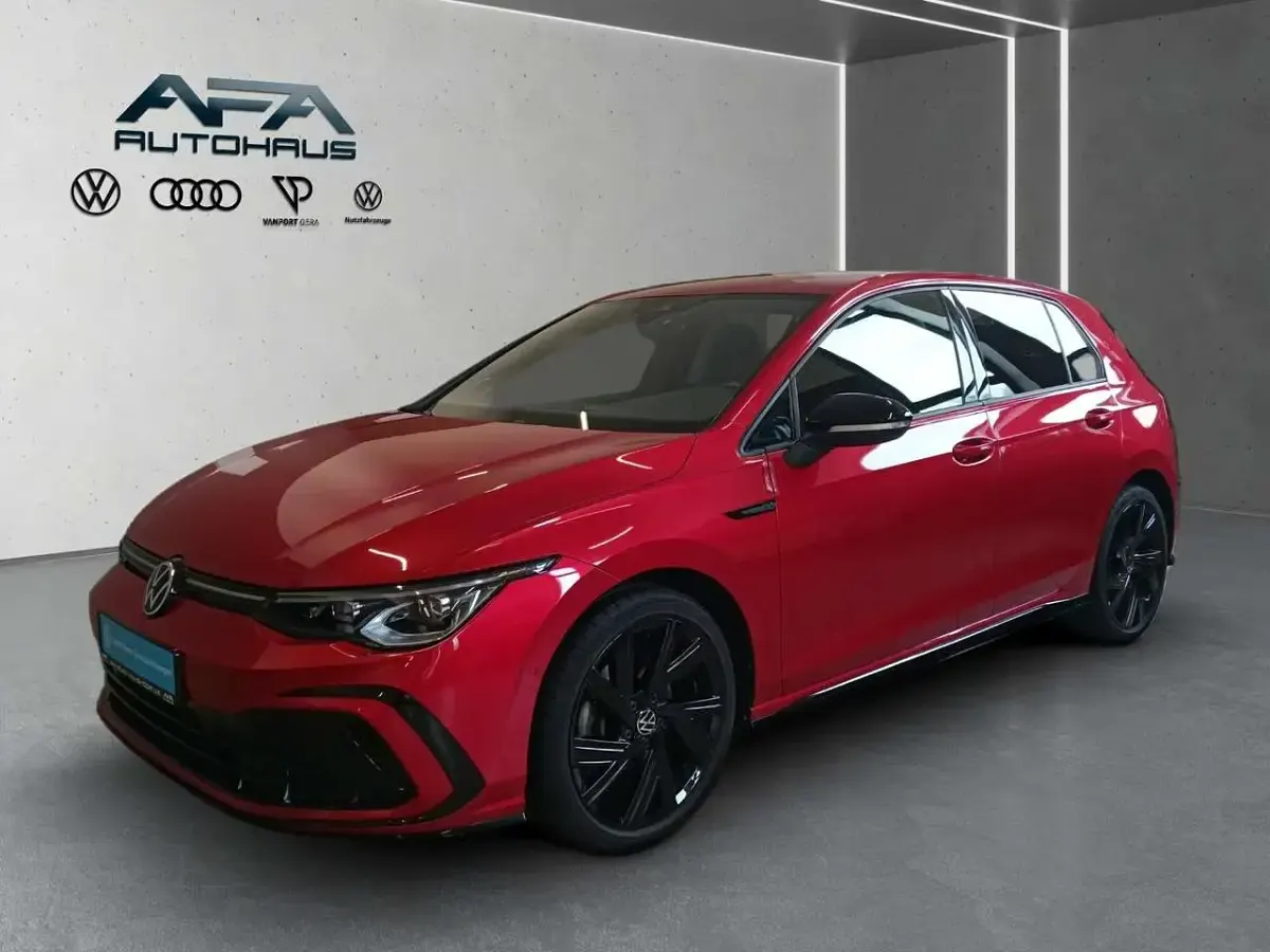 Gebraucht VW Golf VIII R-line 150 PS (110 kW) 2023 Rot Limousine
