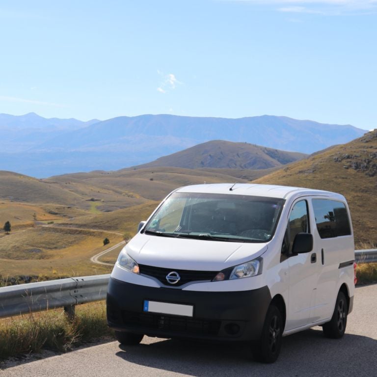 Weiß Gebraucht 2015 Nissan NV200 Van | 12.650 € - Bild 1/4
