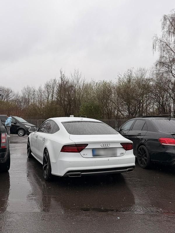 Gebraucht Audi A7 Competition 326 PS (239 kW) 2015 Weiß Kleinwagen