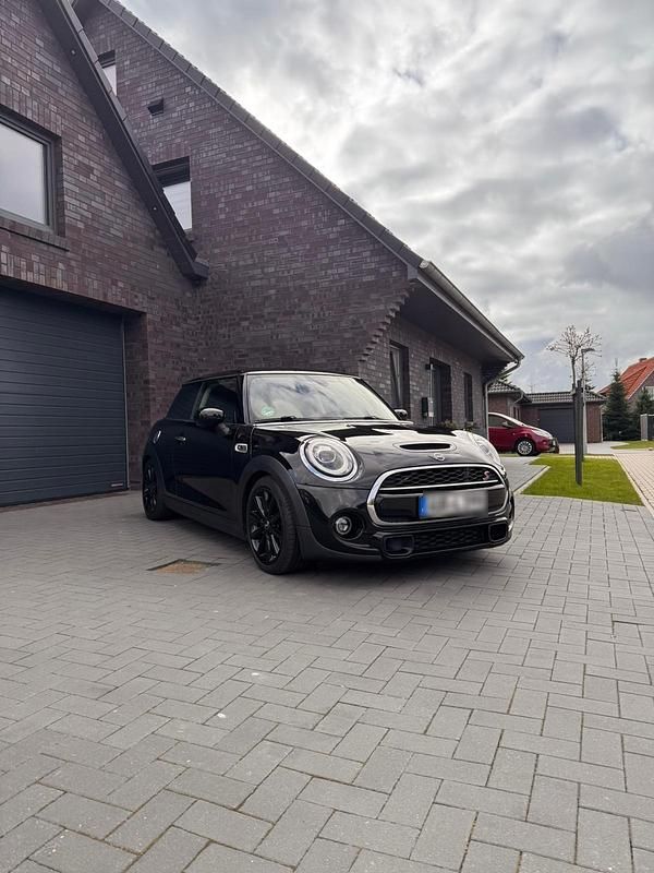Second-hand Mini Cooper S 191 CP (140 kW) 2019 Negru Hatchback