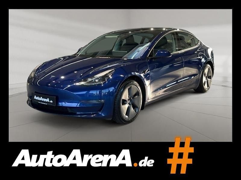 Deep blue metallic Gebraucht 2022 Tesla Model 3 Limousine | 25.986 € (Superpreis) - Bild 1/4