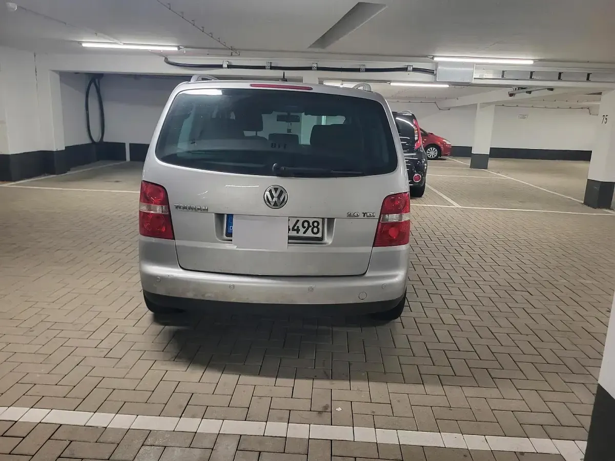 Gebraucht VW Touran 140 PS (102 kW) 2005 Silber Van / Kleinbus