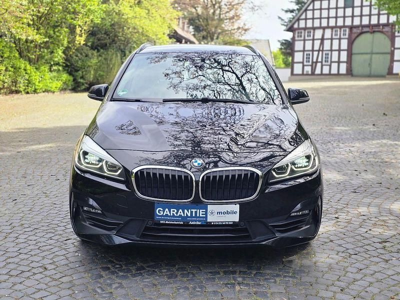 Second-hand BMW 218 140 CP (102 kW) 2018 Negru Break