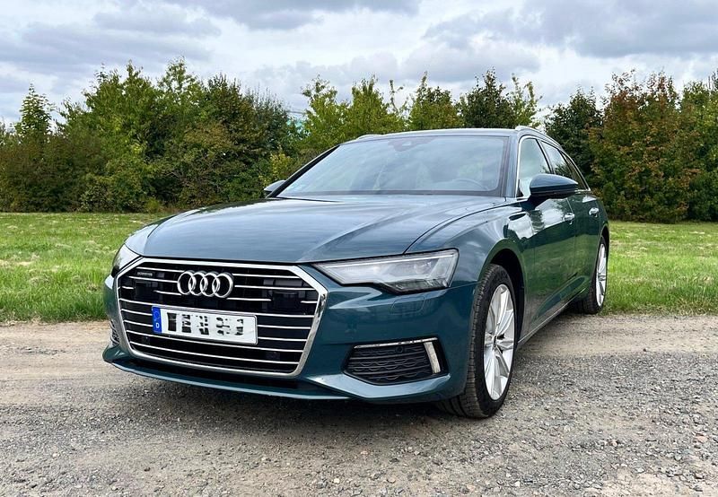 Gebraucht Audi A6 204 PS (150 kW) 2021 Blau Kombi