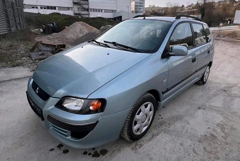 Gebraucht Mitsubishi Space Star 98 PS (72 kW) 2004 Grau Van / Kleinbus