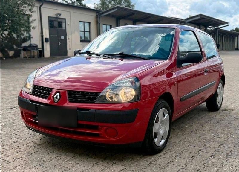 Gebraucht Renault Clio II 58 PS (42 kW) 2001 Rot Limousine
