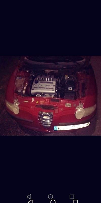 Gebraucht Alfa Romeo 147 105 PS (77 kW) 2004 Rot Kleinwagen