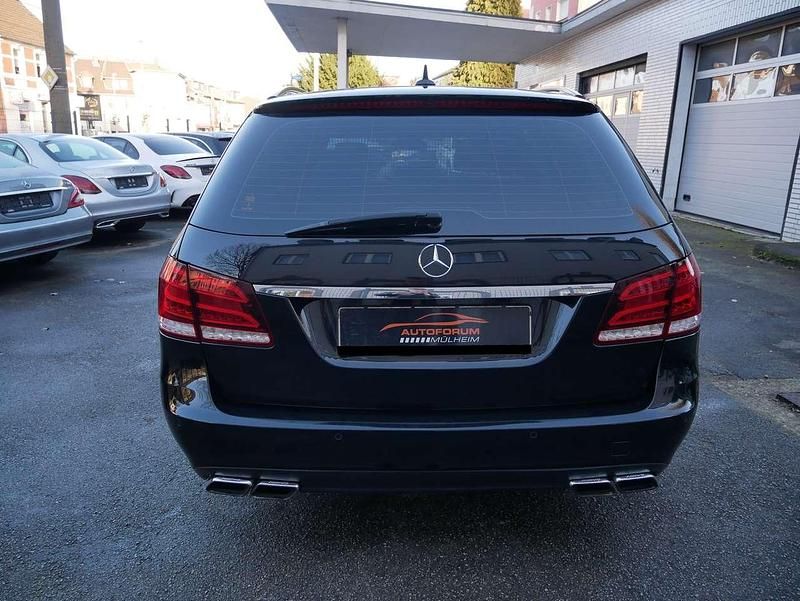 Gebraucht Mercedes E63 AMG Edition 170 PS (125 kW) 2015 Obsidianschwarz  metalliclack Kombi