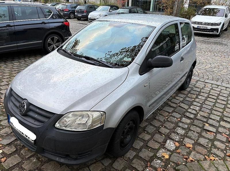 Silber Gebraucht 2006 VW Fox Kleinwagen | 1.800 € (Guter Preis) - Bild 1/4