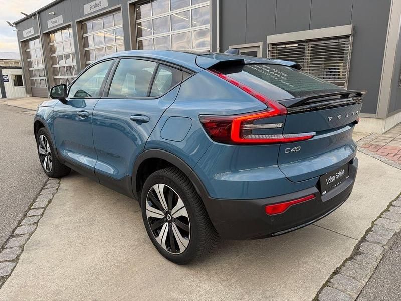 Gebraucht Volvo C40 Plus 300 kW (408 PS) 2022 Fjord blue metallic SUV