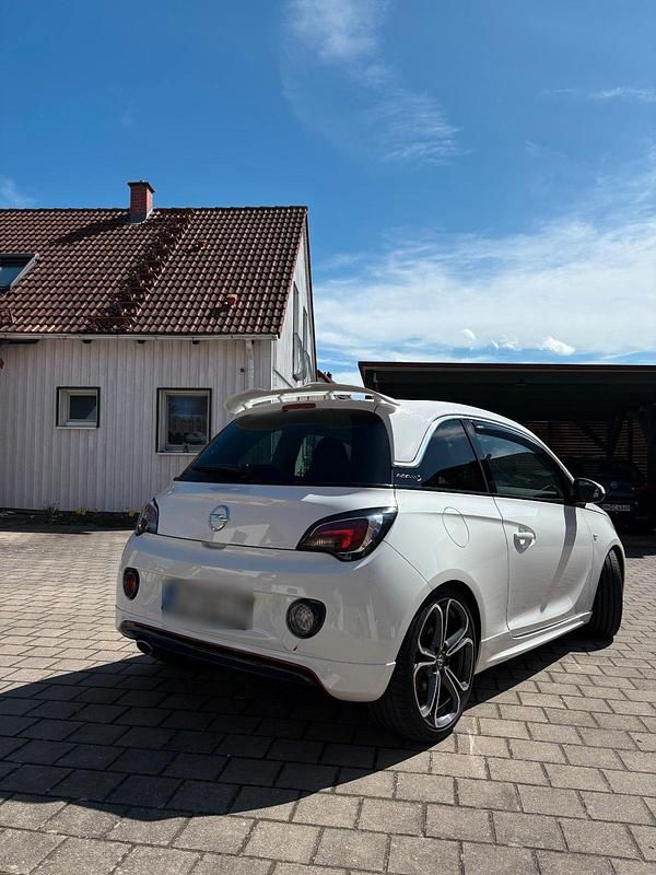 Gebraucht Opel Adam S 150 PS (110 kW) 2017 Weiß Kleinwagen