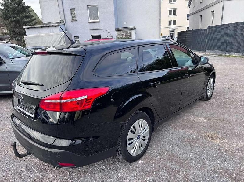 Usado Ford Focus 95 HP (69 kW) 2018 Preto Carrinha