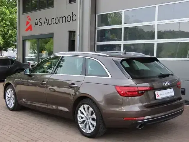 Gebraucht Audi A4 Ambiente 190 PS (139 kW) 2017 Braun Kombi