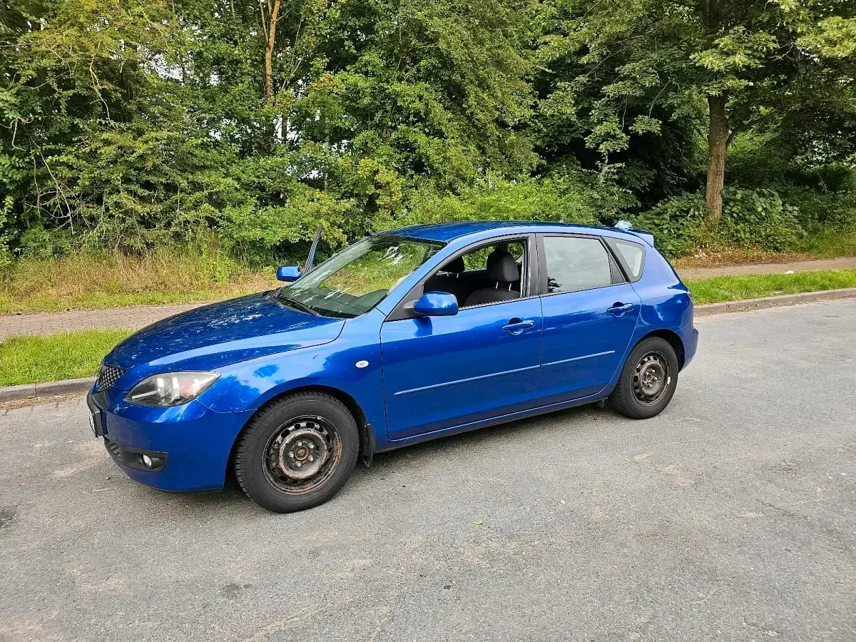 Gebraucht Mazda 3 Active 105 PS (77 kW) 2007 Blau Kleinwagen