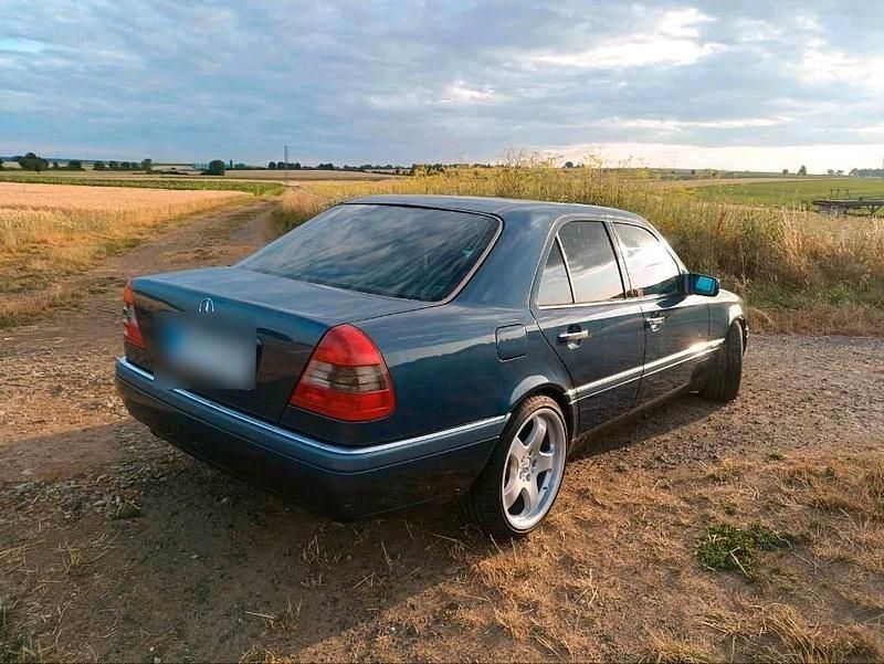 Gebraucht Mercedes C280 193 PS (141 kW) 1994 Blau Limousine