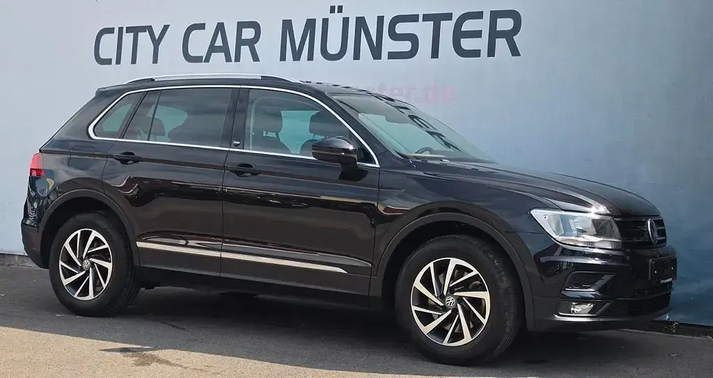 Gebraucht VW Tiguan Sound 179 PS (131 kW) 2017 Schwarz SUV
