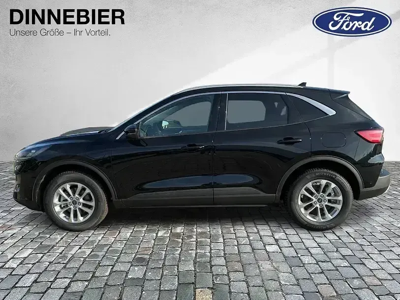 Gebraucht Ford Kuga Titanium 225 PS (165 kW) 2022 Schwarz (metallic) SUV