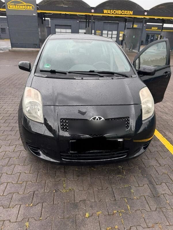 Schwarz Gebraucht 2008 Toyota Yaris Kleinwagen | 2.800 € (Fairer Preis) - Bild 1/4