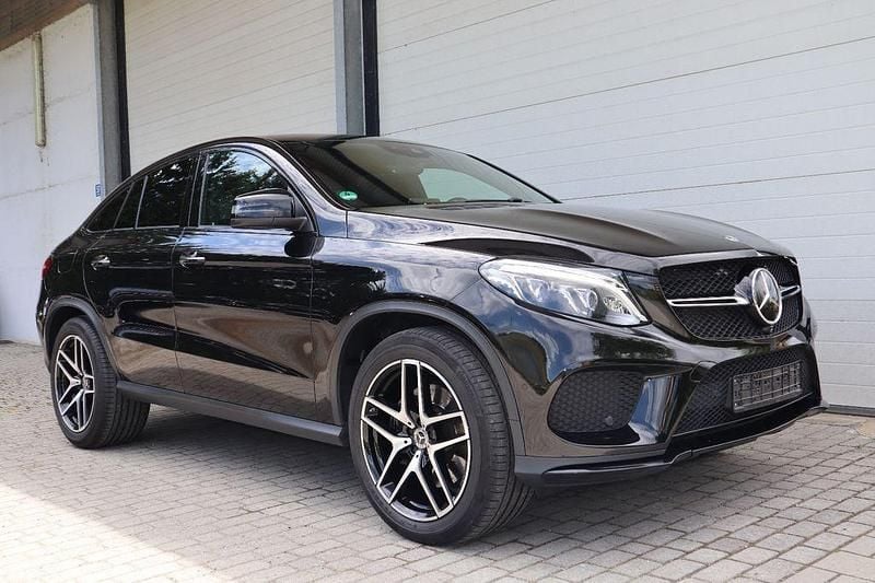 Schwarz Gebraucht 2017 Mercedes GLE500 AMG Coupé | 31.800 € (Superpreis) - Bild 1/4