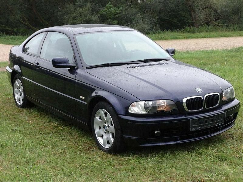 Second-hand BMW 318 Performance 118 CP (86 kW) 2000 Albastru Coupe