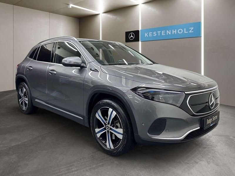 Gebraucht Mercedes EQA250 139 kW (190 PS) 2021 Mountain grau SUV