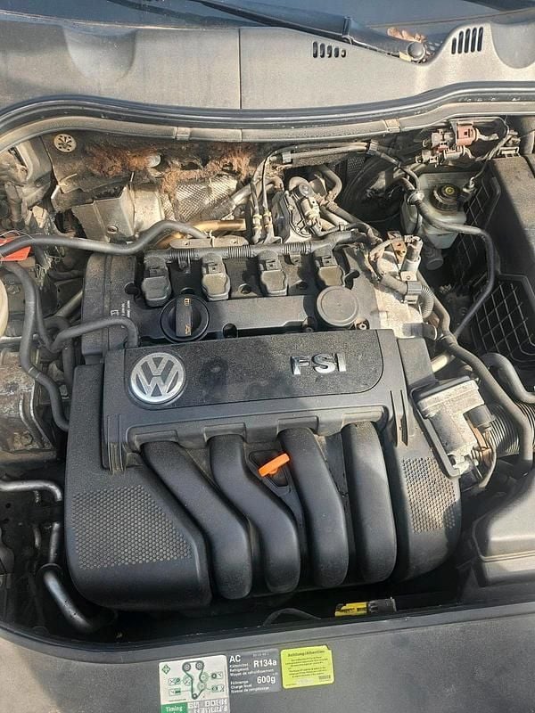 Gebraucht VW Passat 150 PS (110 kW) 2005 Schwarz Limousine