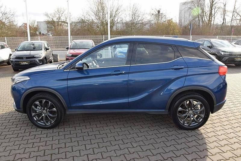 Neu Seres 3 119 kW (163 PS) 2026 Schwarz SUV