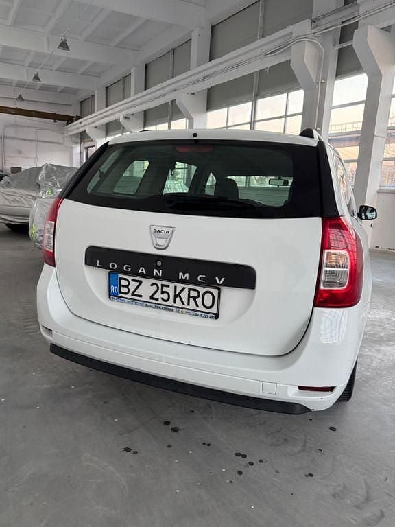 Gebraucht Dacia Logan 75 PS (55 kW) 2015 Weiß Abholung