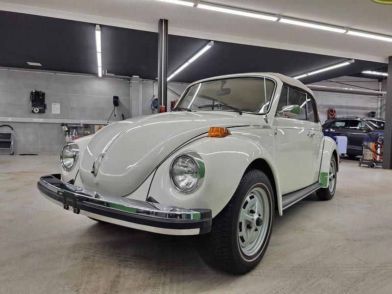 Weiß Gebraucht 1979 VW Käfer Cabrio | 66.900 € - Bild 1/4