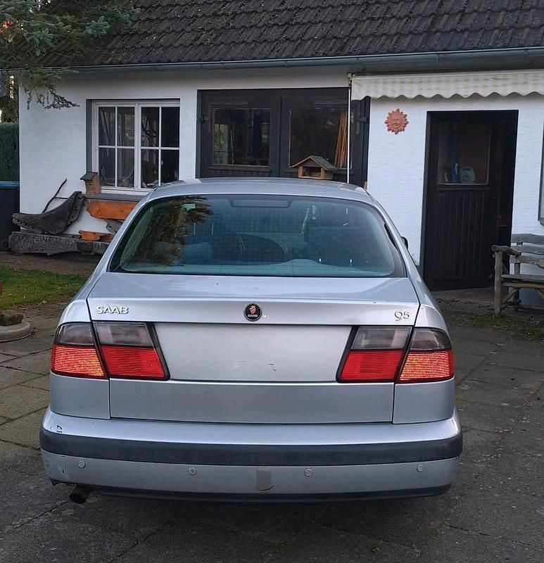 Gebraucht Saab 9-5 150 PS (110 kW) 1998 Silber Limousine