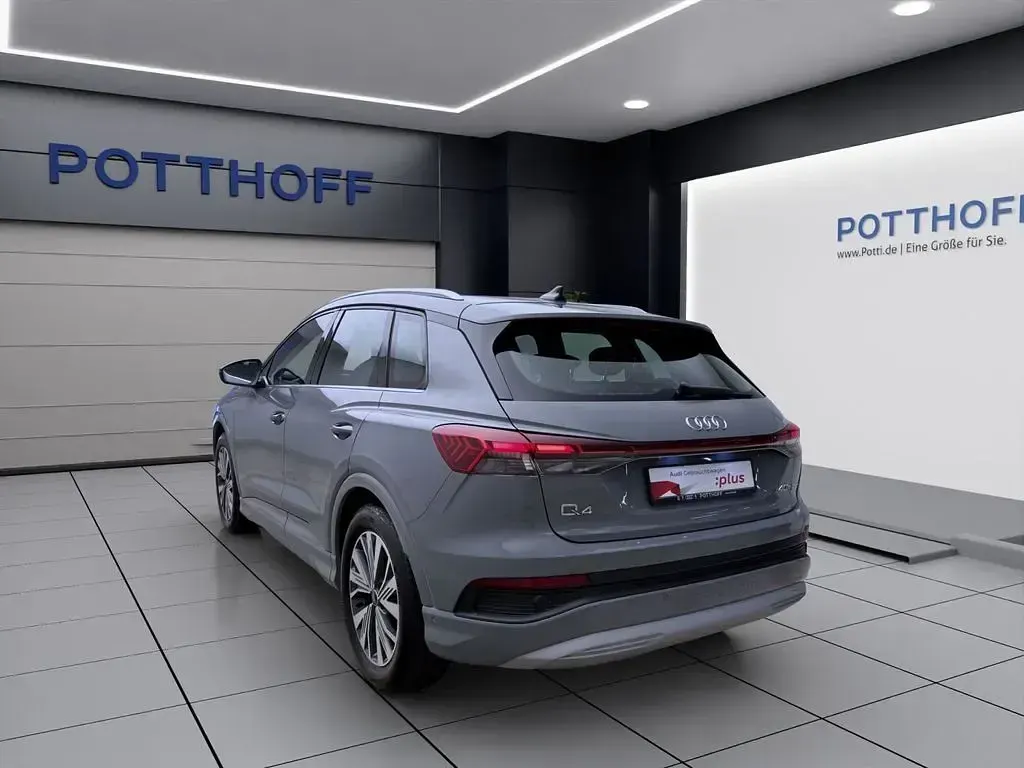 Gebraucht Audi Q4 e-tron Advanced Plus 150 kW (204 PS) 2023 Grau SUV