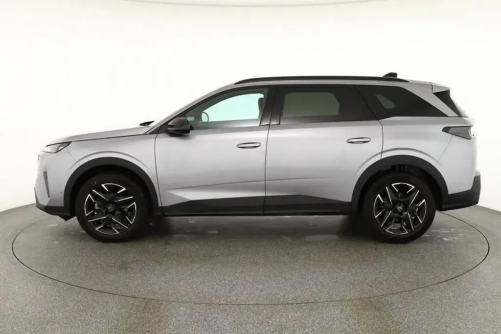 Neu Peugeot 5008 145 PS (106 kW) 2026 Grau SUV