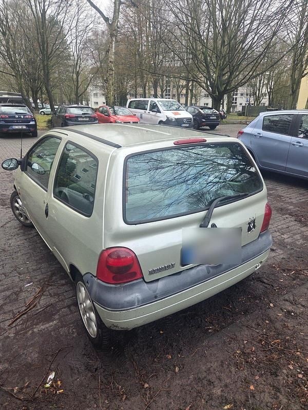Gebraucht Renault Twingo 58 PS (42 kW) 2000 Silber Kleinwagen