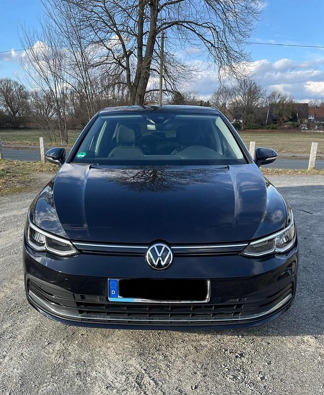 Gebraucht VW Golf VII Active 115 PS (84 kW) 2021 Schwarz Kleinwagen