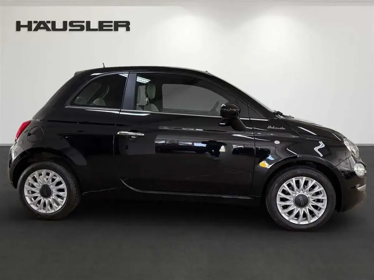 Gebraucht Fiat 500 Dolcevita 71 PS (52 kW) 2022 Schwarz Kleinwagen