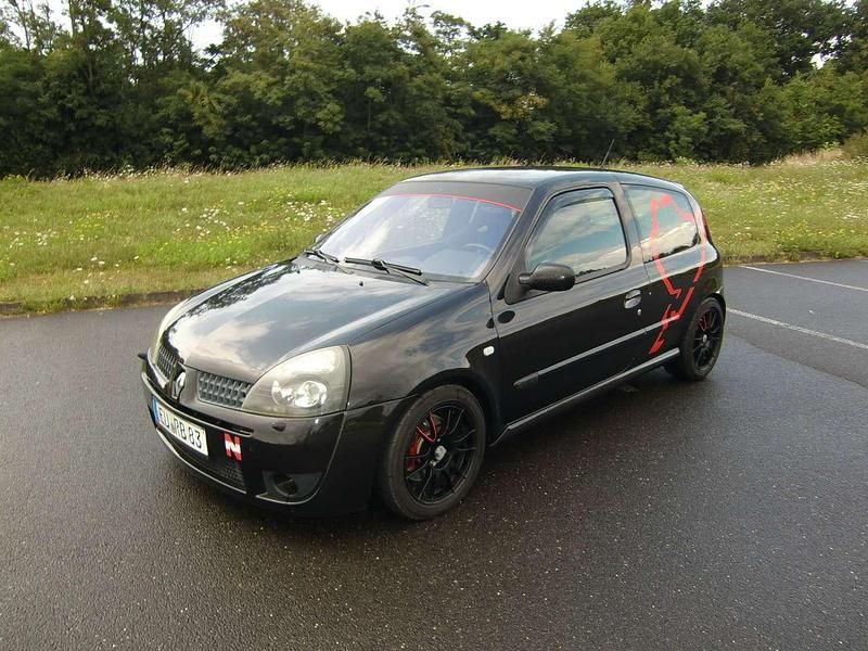 Schwarz Gebraucht 2002 Renault Clio II Kleinwagen | 7.499 € (Guter Preis) - Bild 1/4