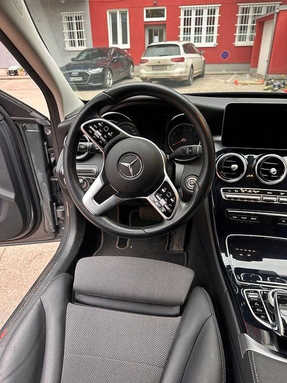 Gebraucht Mercedes C200 184 PS (135 kW) 2020 Grau Kombi