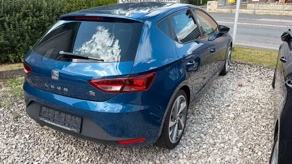Gebraucht Seat Leon FR 179 PS (131 kW) 2013 "apolo" blau Limousine